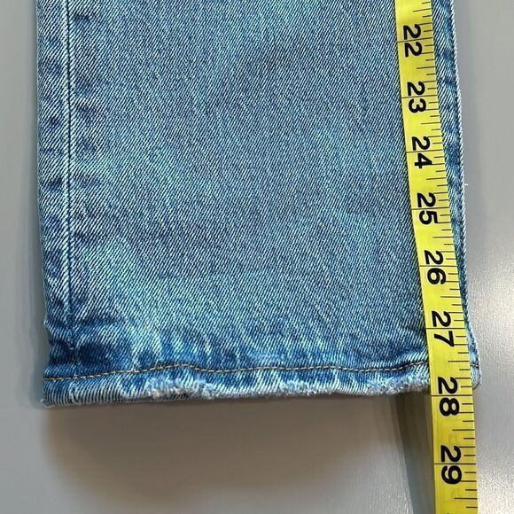 NWT Levi's Wedgie Jeans size 27x28 - Picture 9 of 10